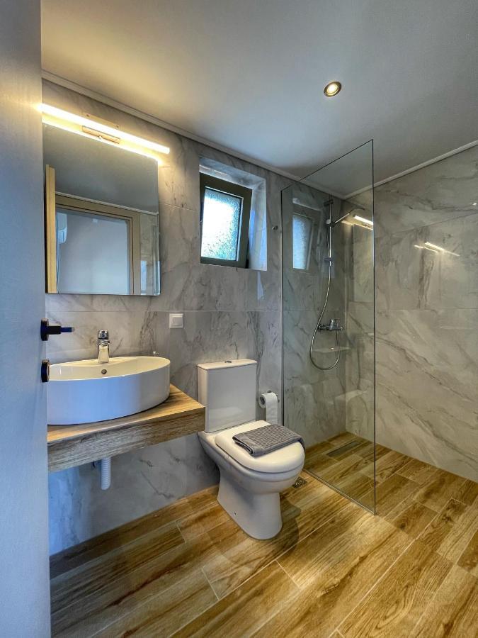 Selene Houses Athanion Bagian luar foto